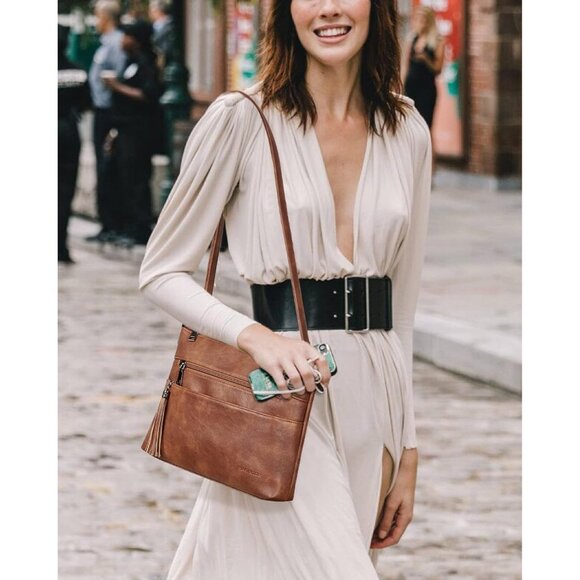 🆕Women Mocha Brown Leather Crossbody Bag Tassel Medium Purse Shoulder Handbag - Picture 2 of 9